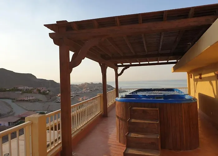 Penthouse Three-bedroom In Porto Sokhna Family Only Apartahotel *